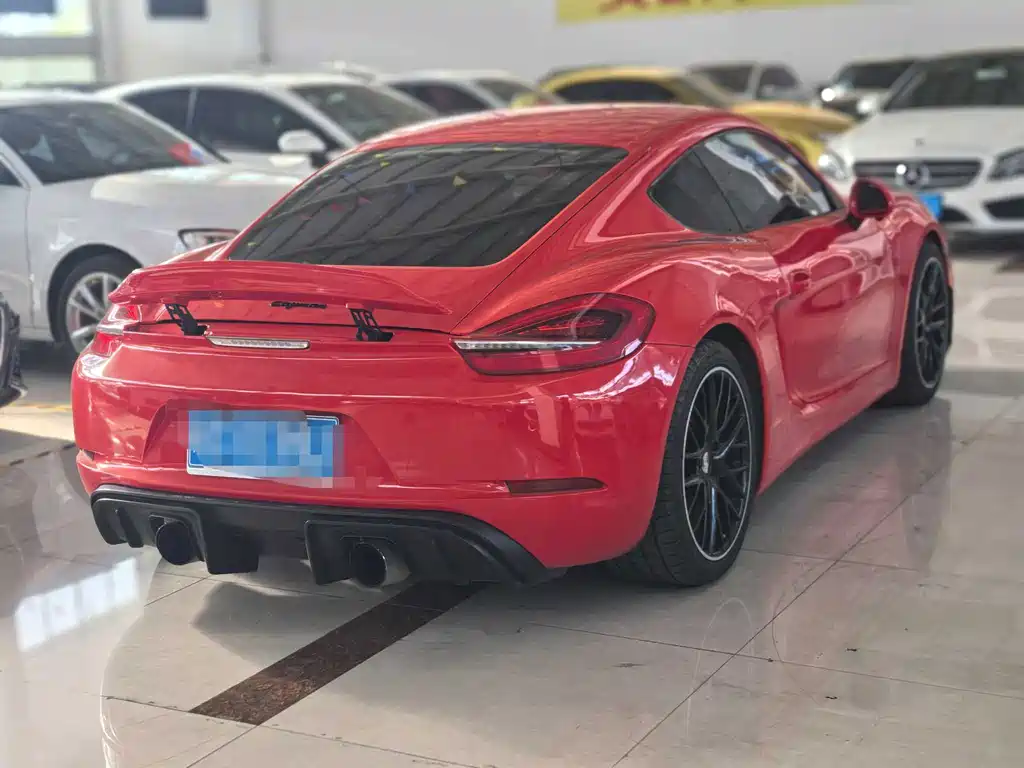 Cayman Cayman Style Edition 2.7 L
