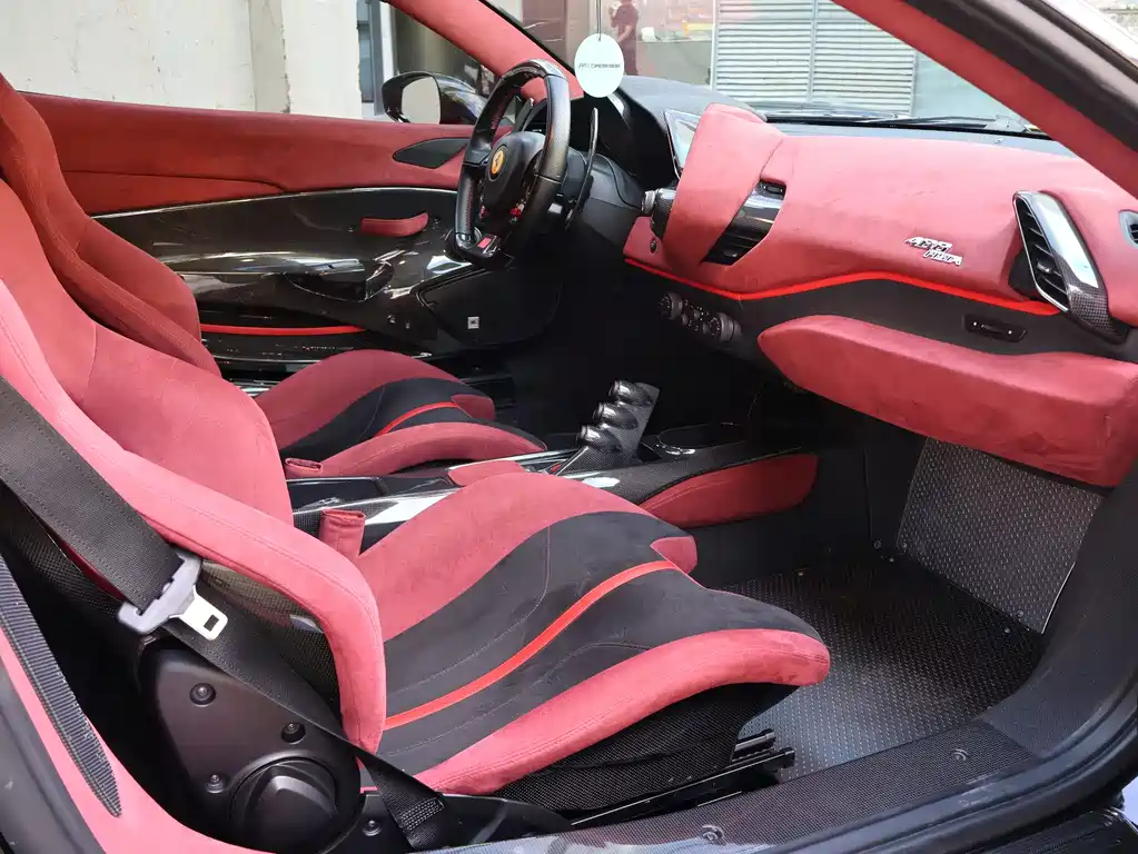 Ferrari 488 488 Pista