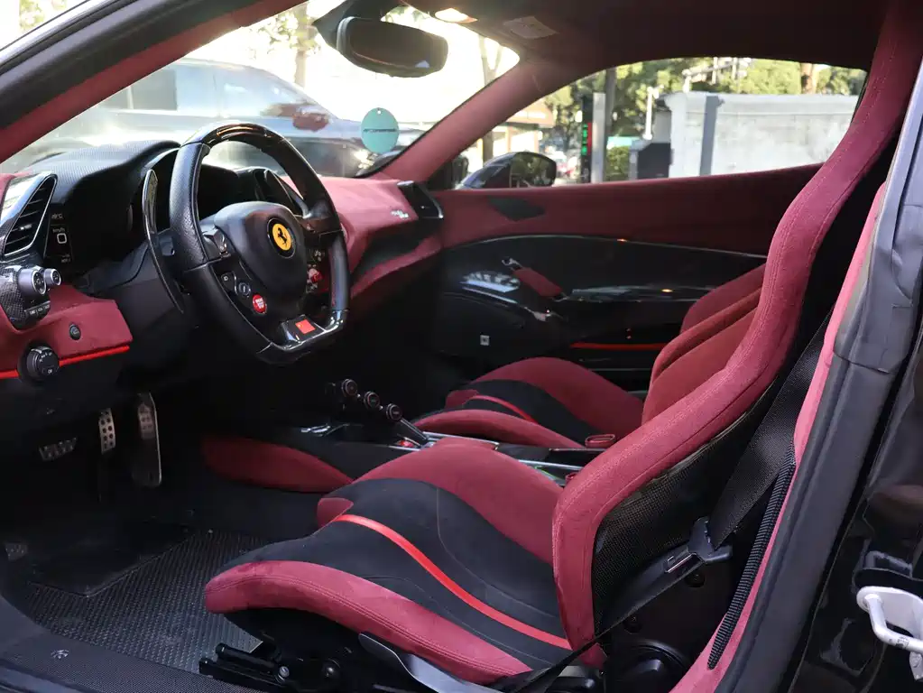 Ferrari 488 488 Pista