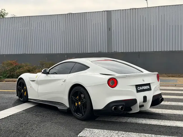 Ferrari F12 berlinetta 6.3 L Standard