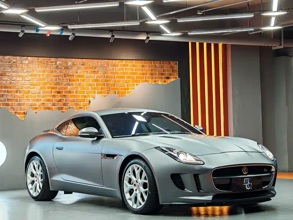Jaguar F-TYPE 3.0 SC Hardtop