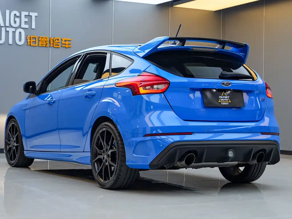 Focus (Import) 2.3 T RS Track