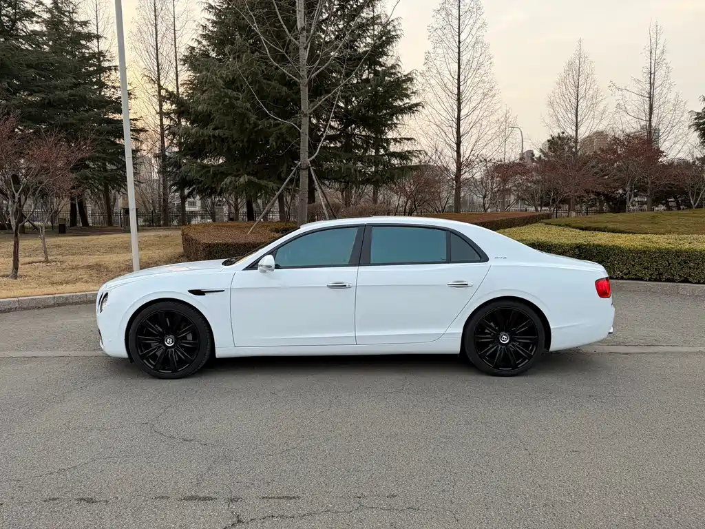 Flying Spur 6.0 T W12 Distinguished
