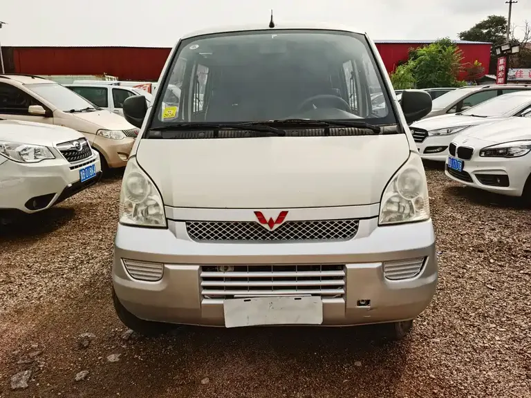 Wuling Rongguang 1.2 L S Basic