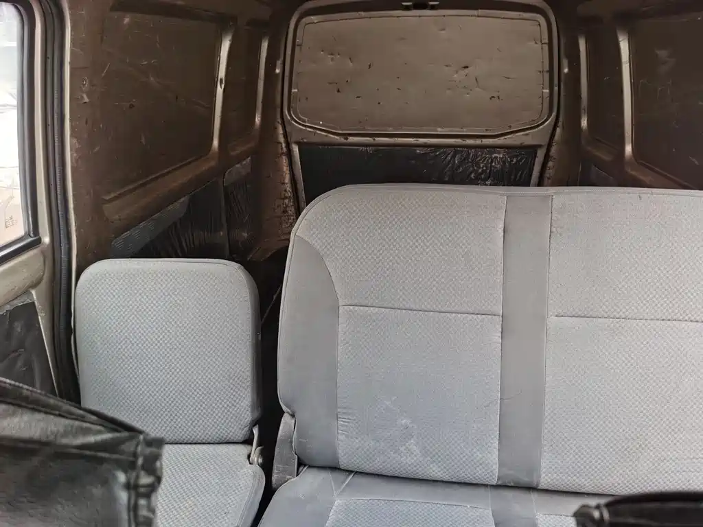 Wuling Rongguang 1.2 L S Basic