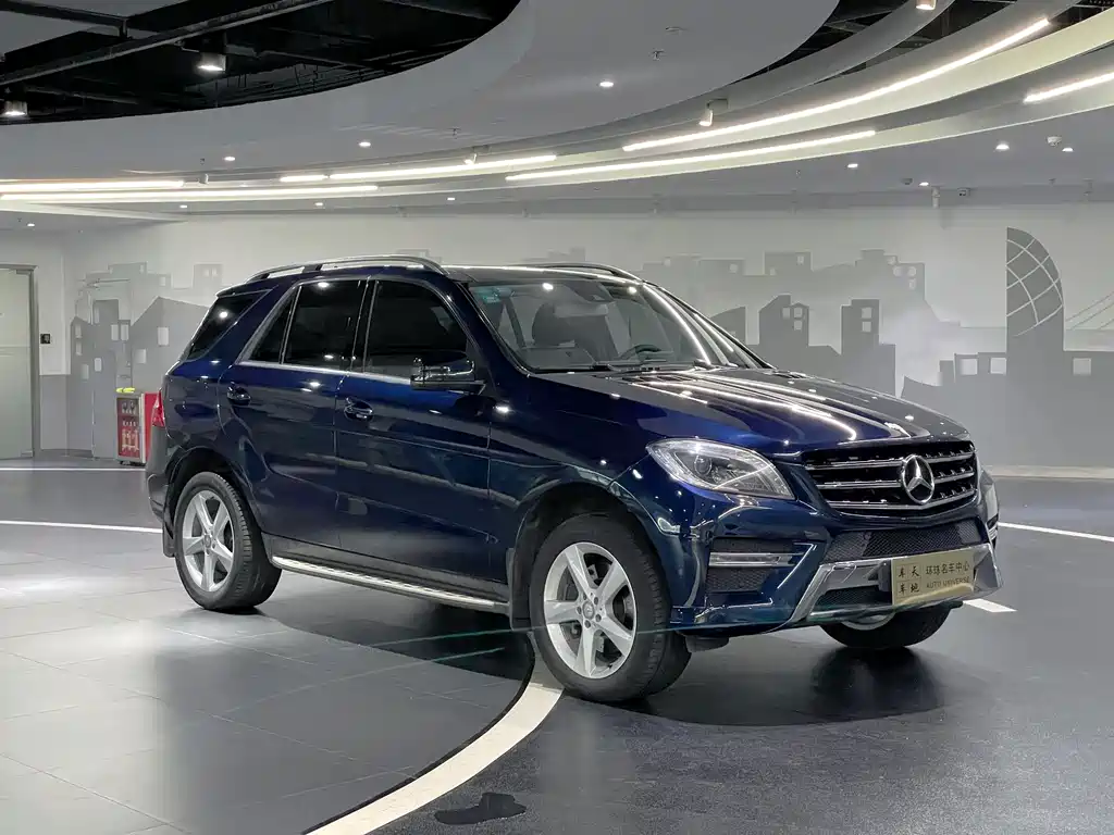 Mercedes-Benz M-Class ML 400 4 MATIC Dynamic
