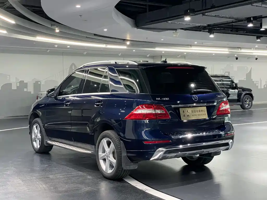 Mercedes-Benz M-Class ML 400 4 MATIC Dynamic