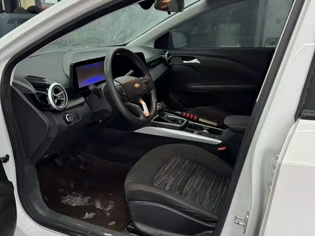 Monza 1.5 L DCT Pleasure