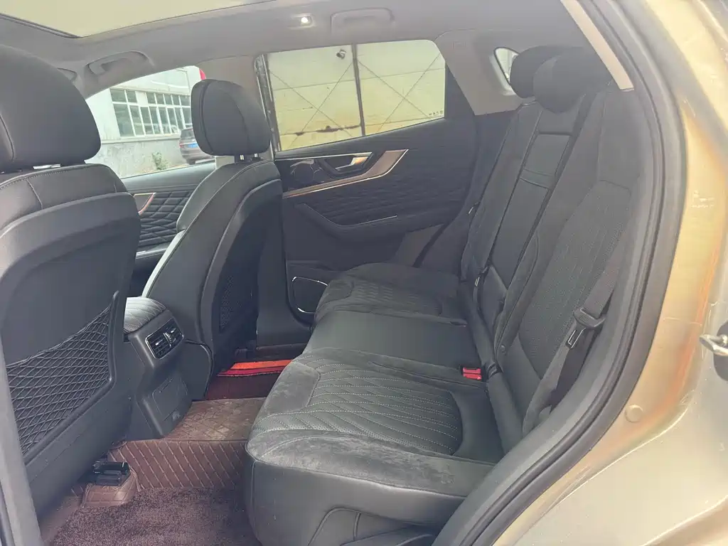 Hongqi HS5 Facelift 2.0 T Connected Flagship Leading 4 WD