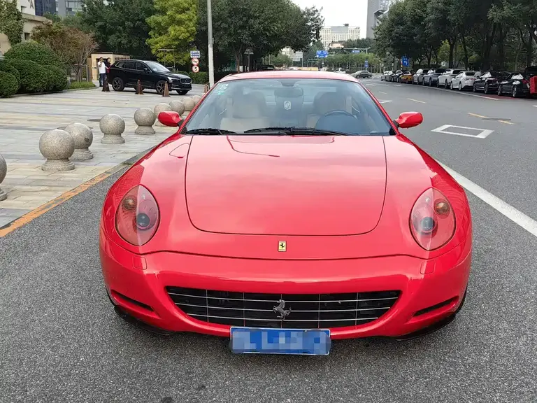 Ferrari 612 Scaglietti 5.7