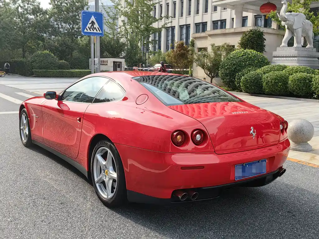 Ferrari 612 Scaglietti 5.7