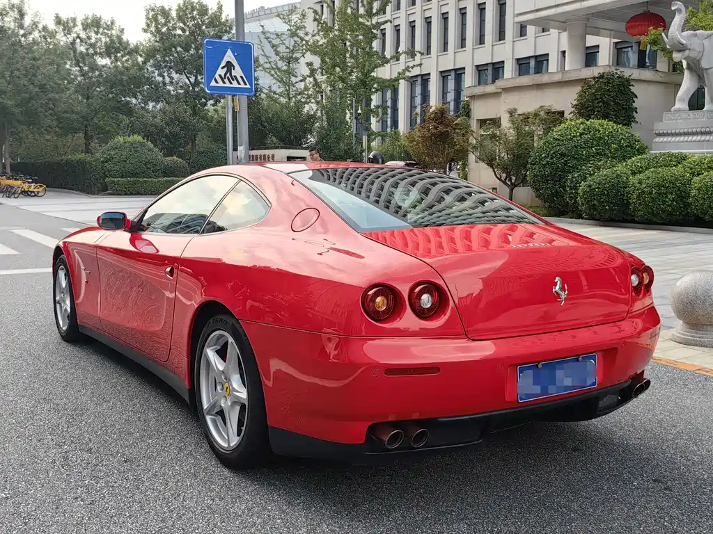 Ferrari 612 Scaglietti 5.7