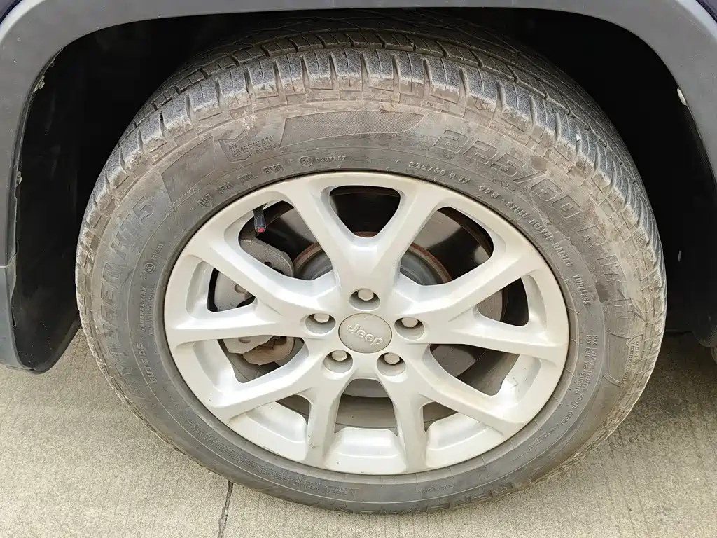 Cherokee 2.4 L Leading Intelligent