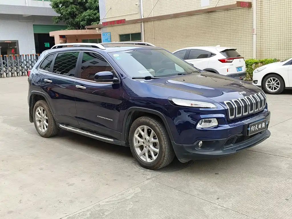 Cherokee 2.4 L Leading Intelligent