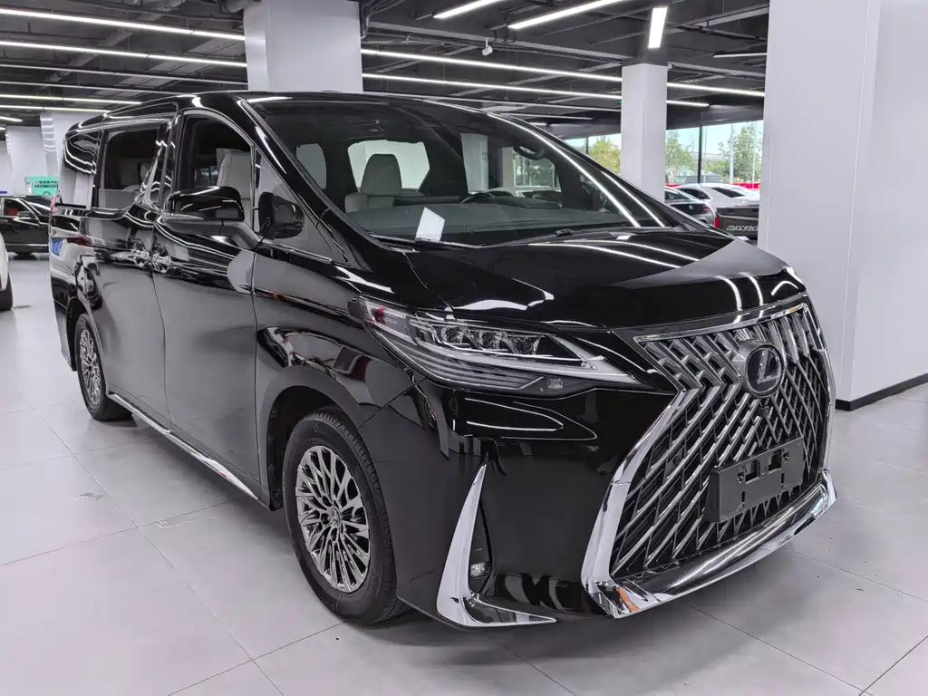 Lexus LM 300 h 7-seat Elegant