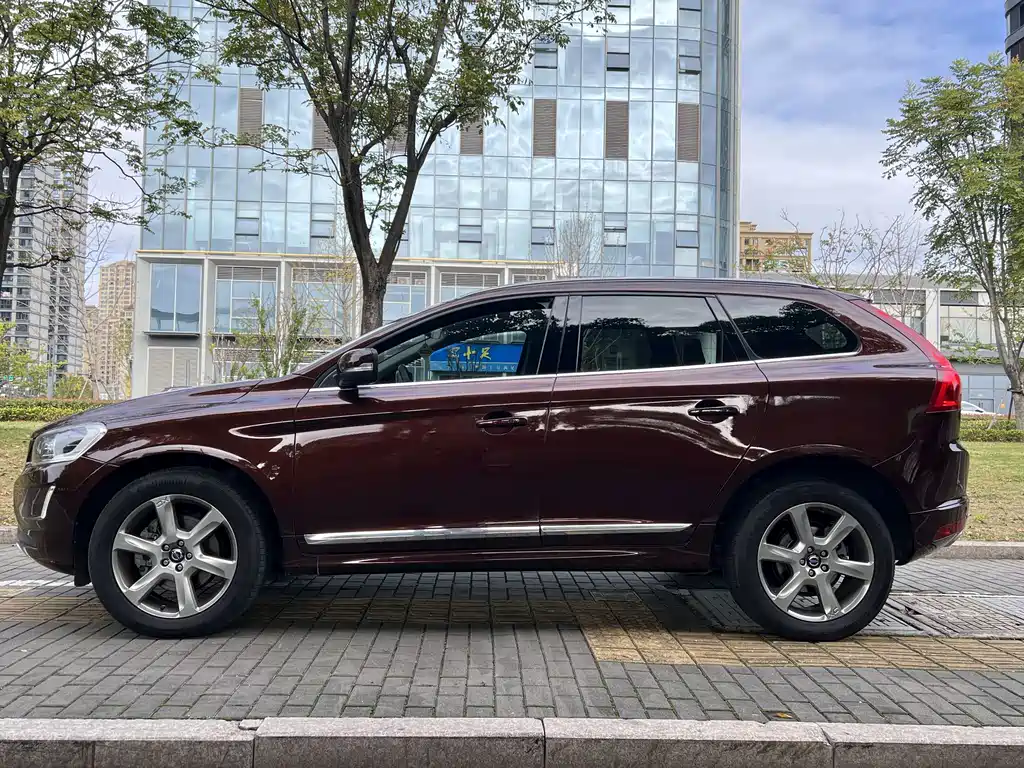 Volvo XC60 (Import) T6 Smart Ease