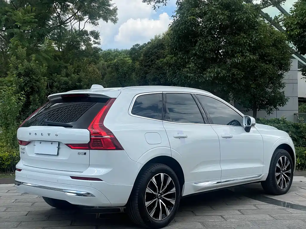 Volvo XC60 B5 4 WD Smart Vision Luxury