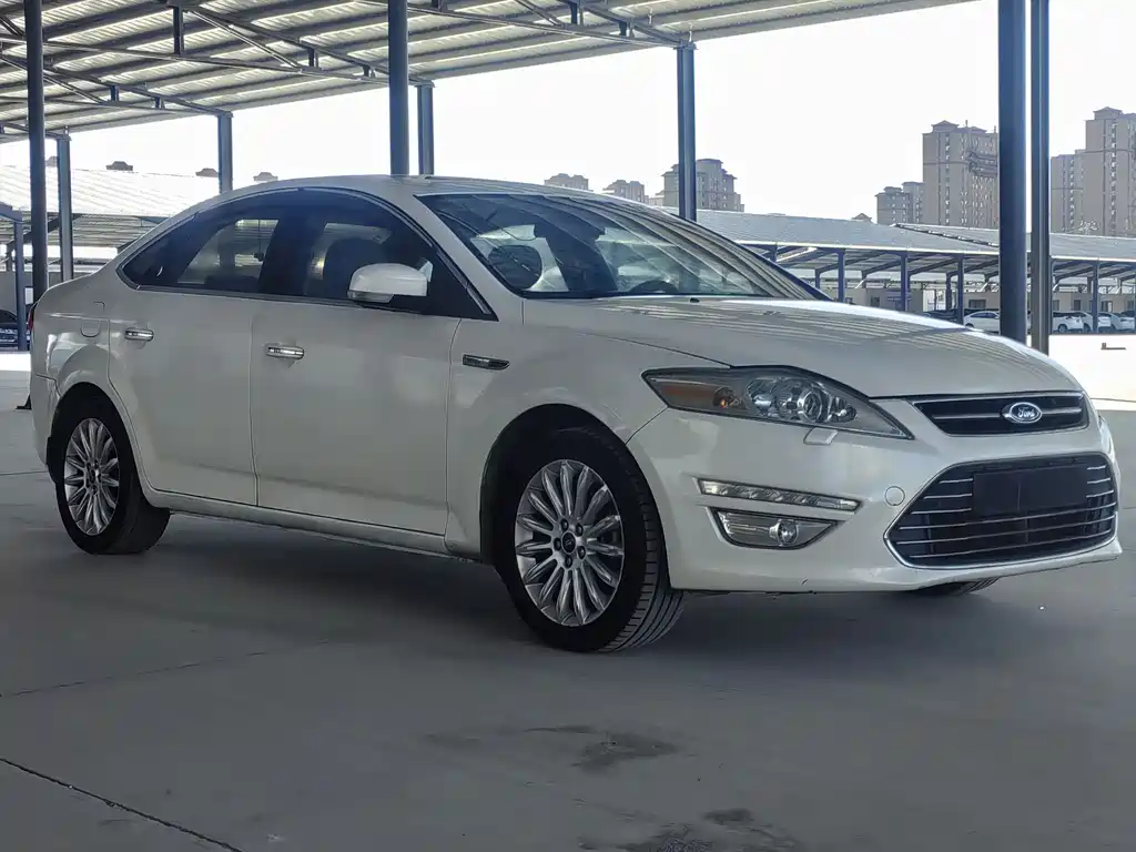 Mondeo (Zhisheng) 2.3 L Luxury