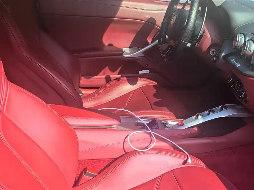 F12 berlinetta 6.3 L Standard