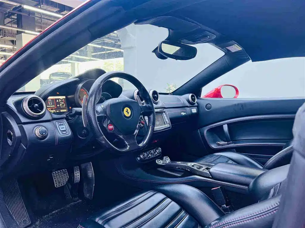 California T 4.3 L Standard