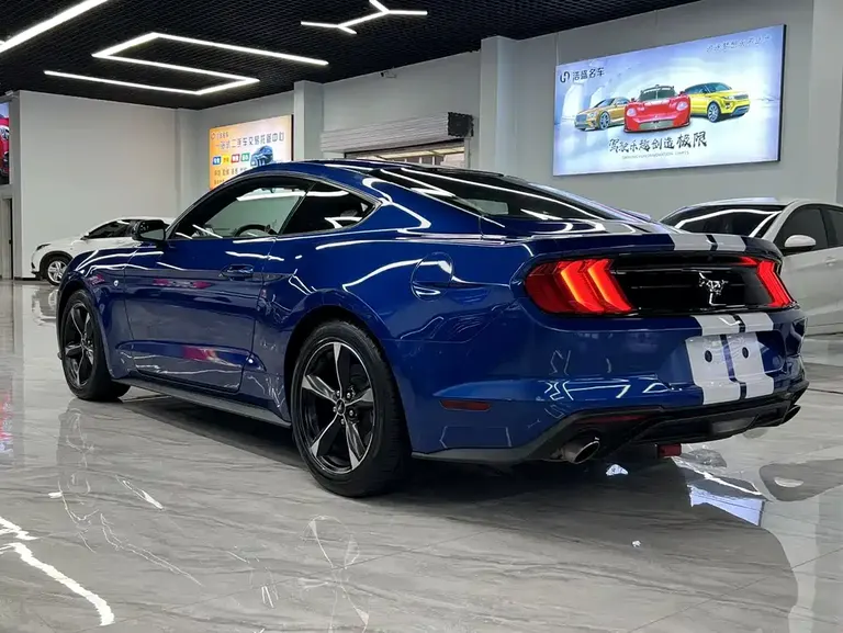Ford Mustang 2.3 L EcoBoost