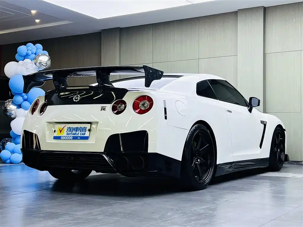 Nissan GT-R 3.8 T Premium Edition