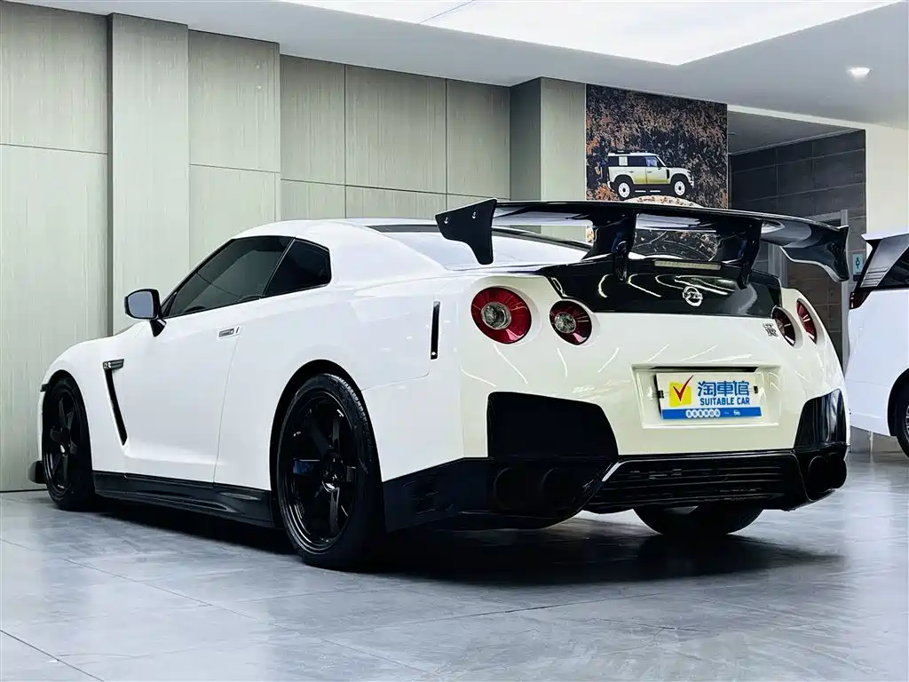 Nissan GT-R 3.8 T Premium Edition