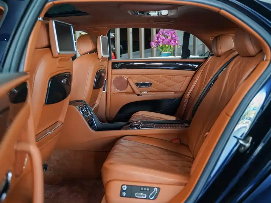 Flying Spur 4.0 T V8 Standard