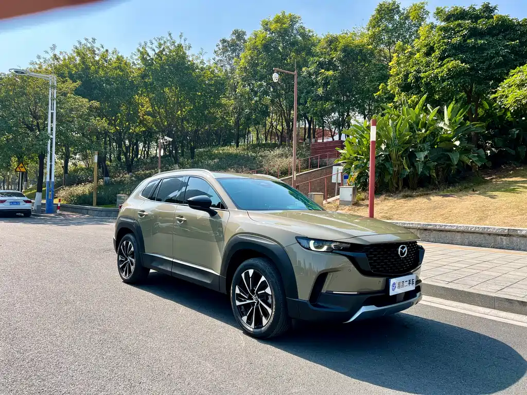 Mazda CX-50 2.5 L Supreme Travel