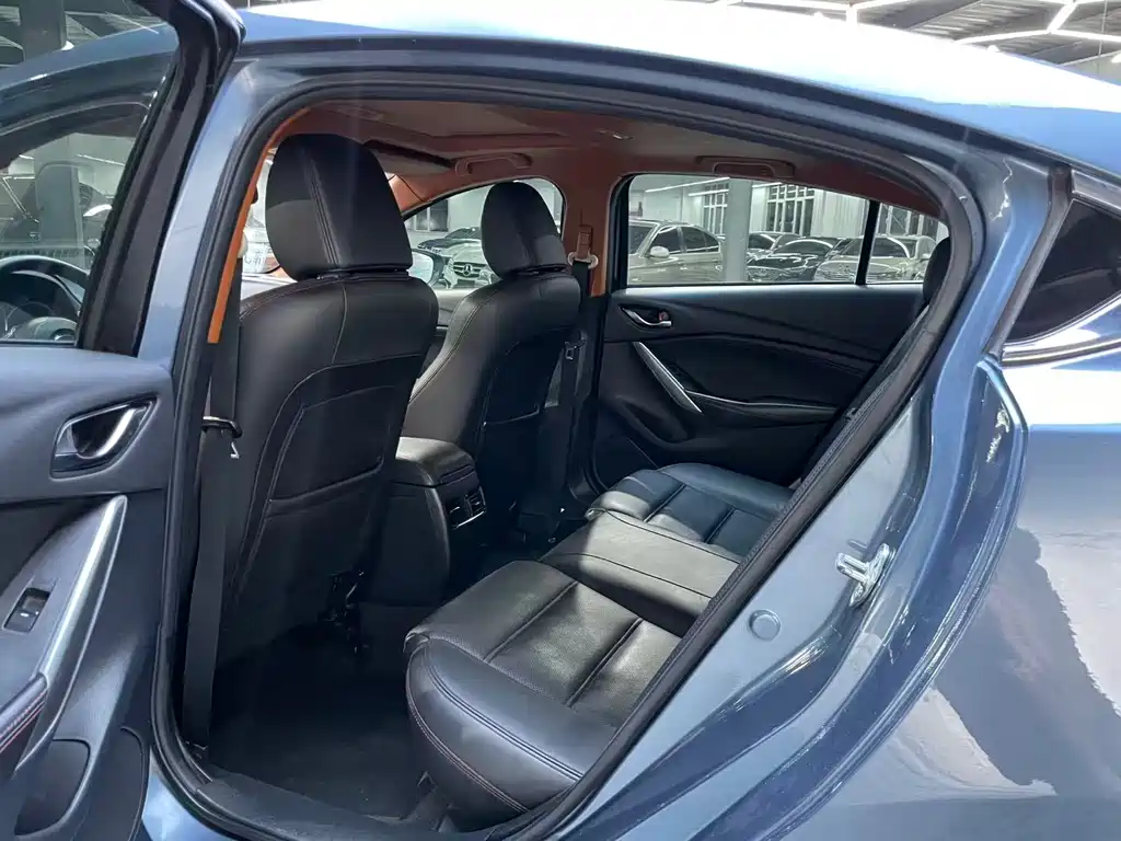 Atenza 2.5 L Blue Sky Supreme
