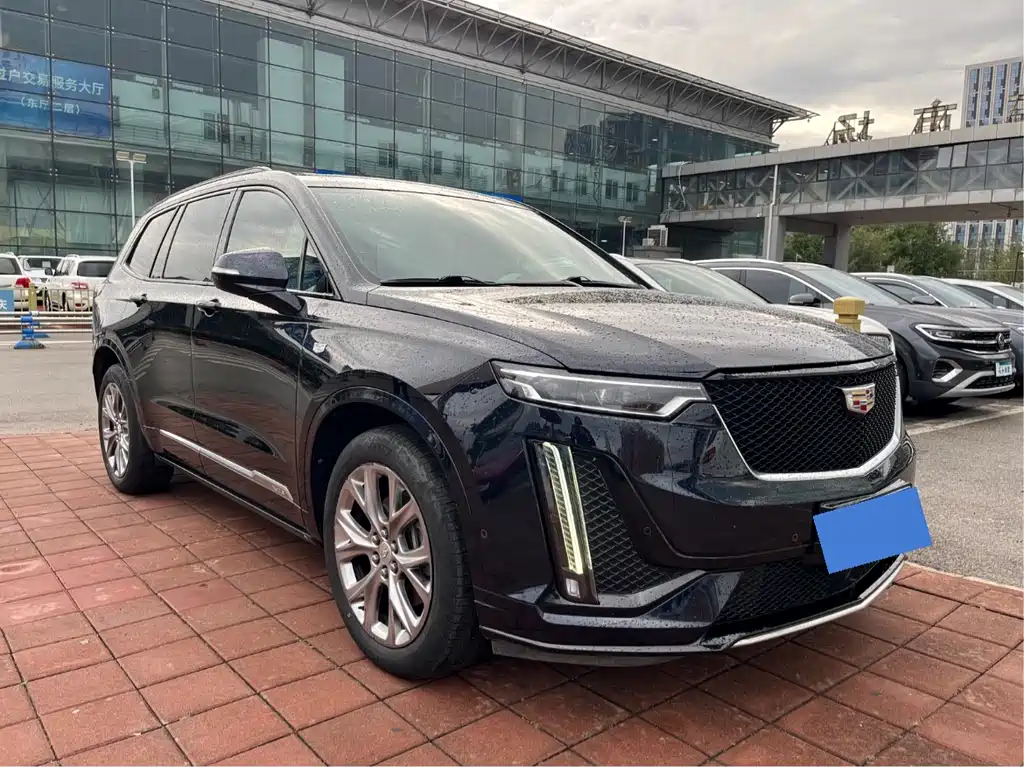 Cadillac XT6 Facelift 28 T 6-seat 4 WD Leading Sport