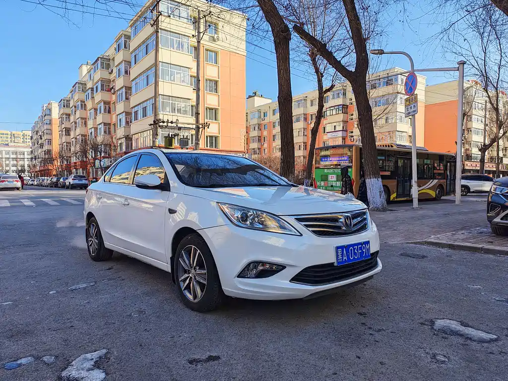 Eado 1.6 L Auto Luxury