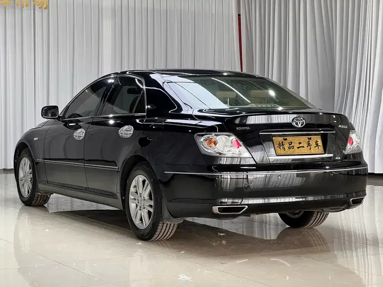 Toyota Mark X 2.5 S