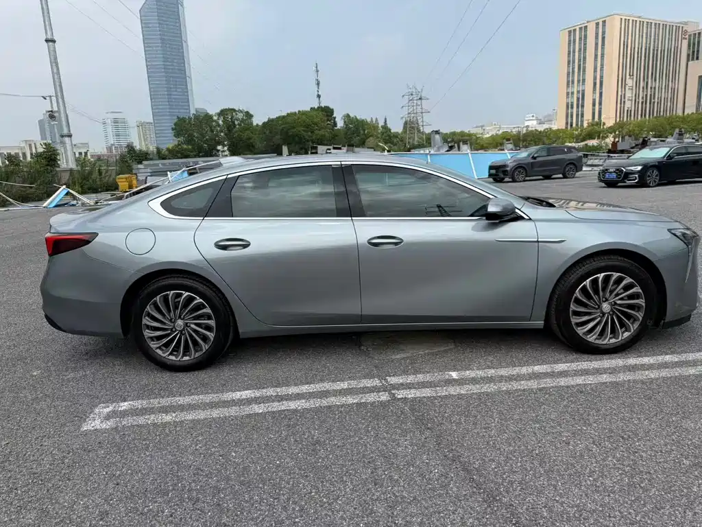 LaCrosse 28 T Premium