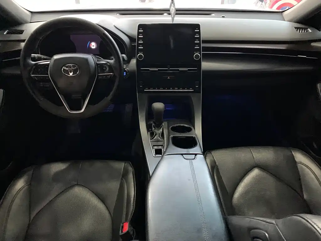 Avalon 2.0 L Luxury CN-VI
