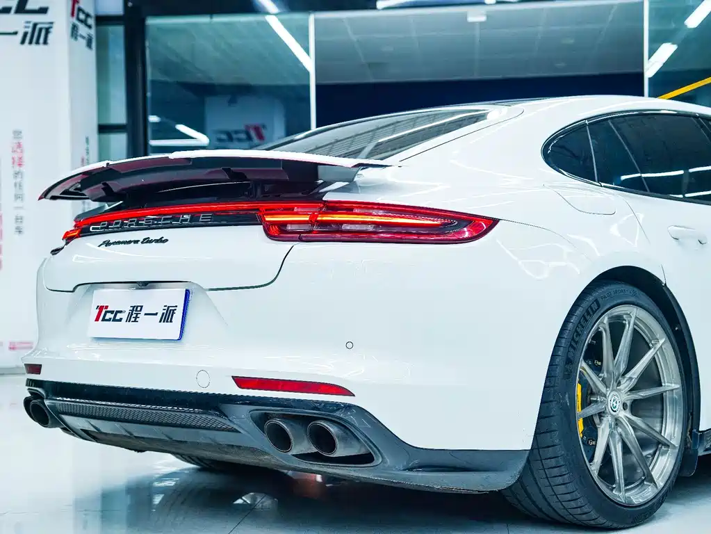 Panamera Panamera Turbo 4.0 T