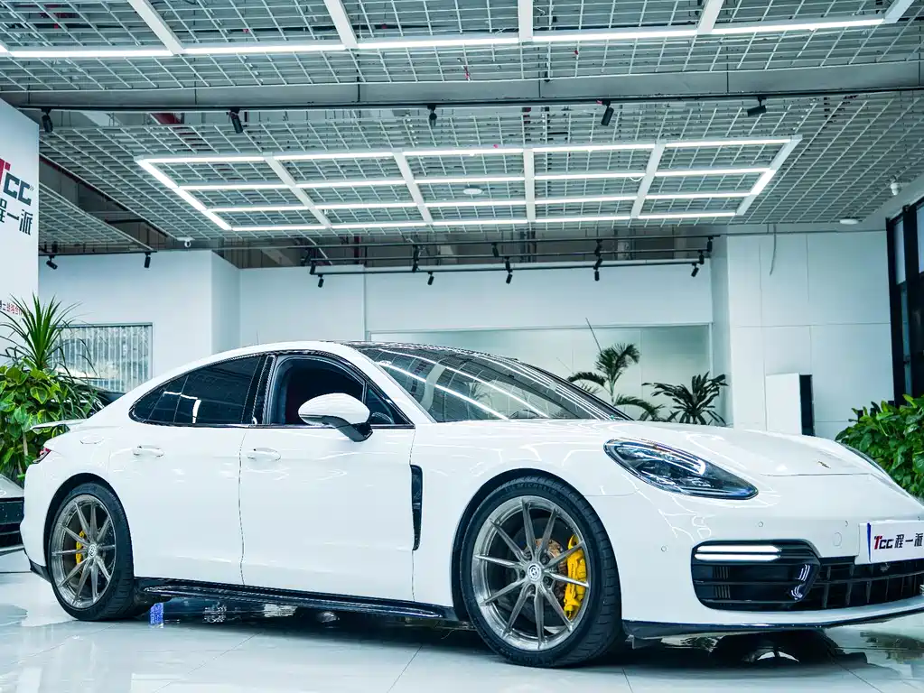 Panamera Panamera Turbo 4.0 T