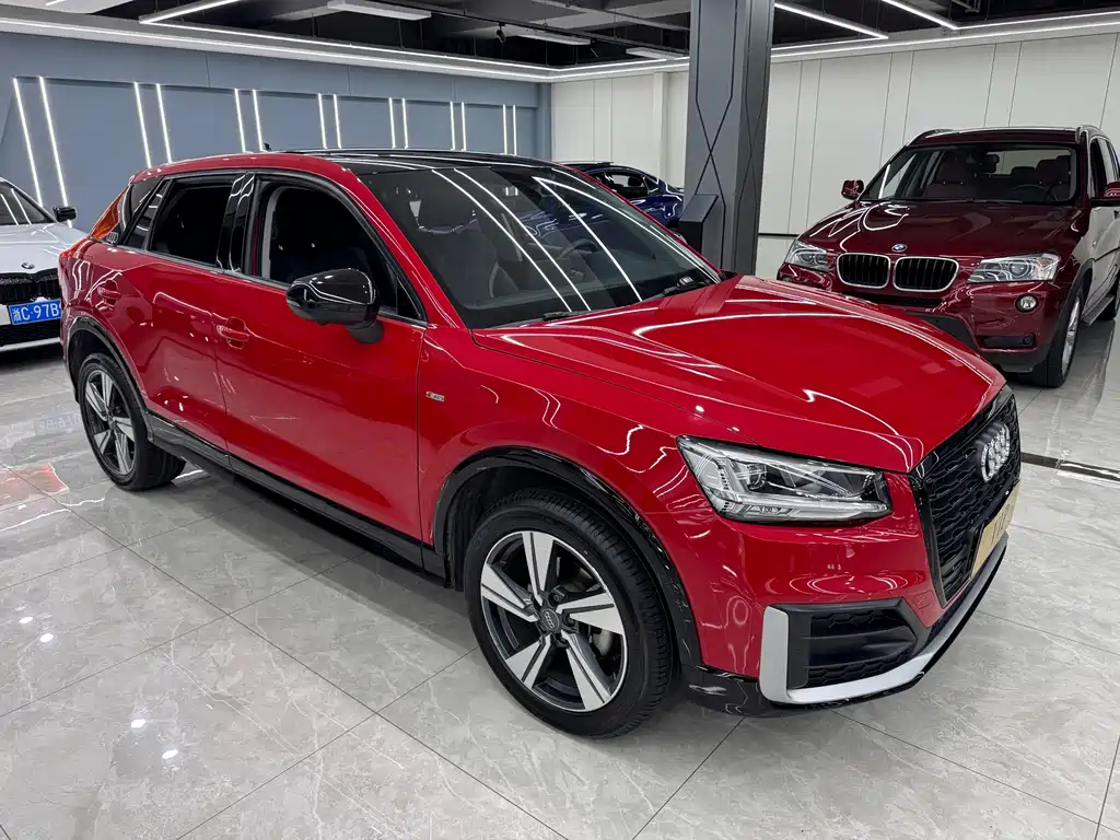 Audi Q2 L 35 TFSI Fashion Dynamic