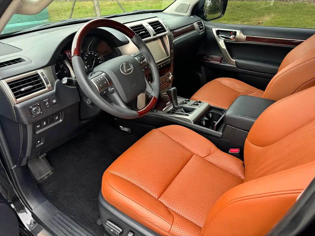 Lexus GX 400 Distinguished