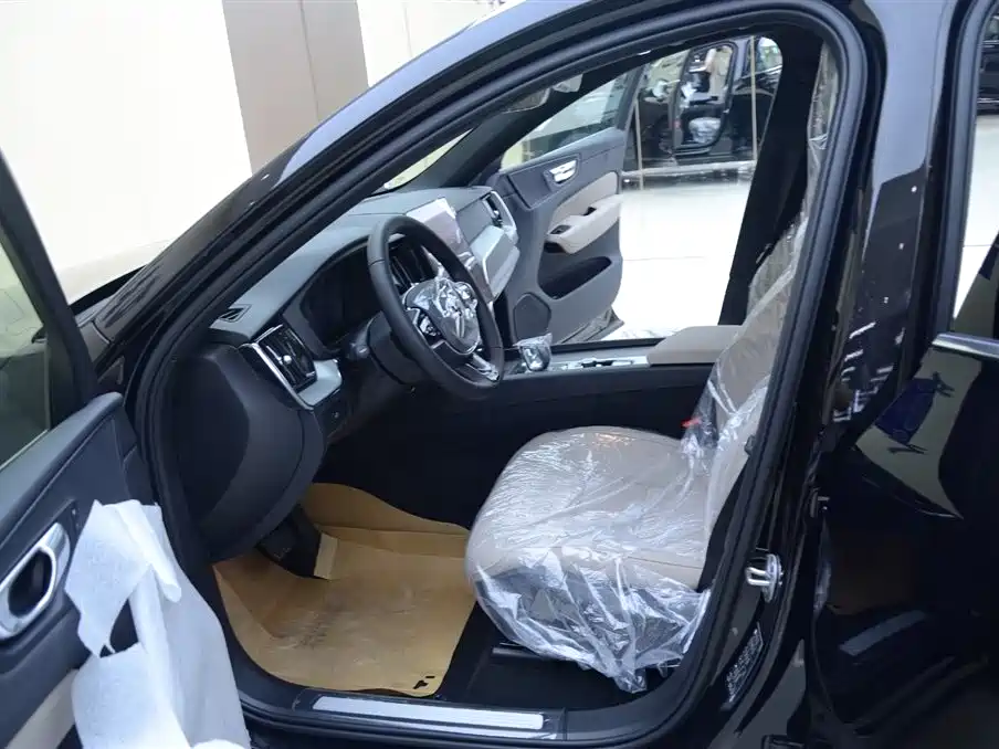 Volvo XC60 B5 4 WD Smart Ease Luxury