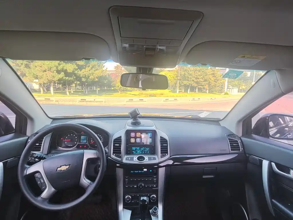 Captiva 2.4 L 2 WD Luxury 7-seat