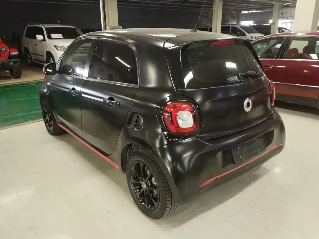 smart forfour 1.0 L 52 kW Passion