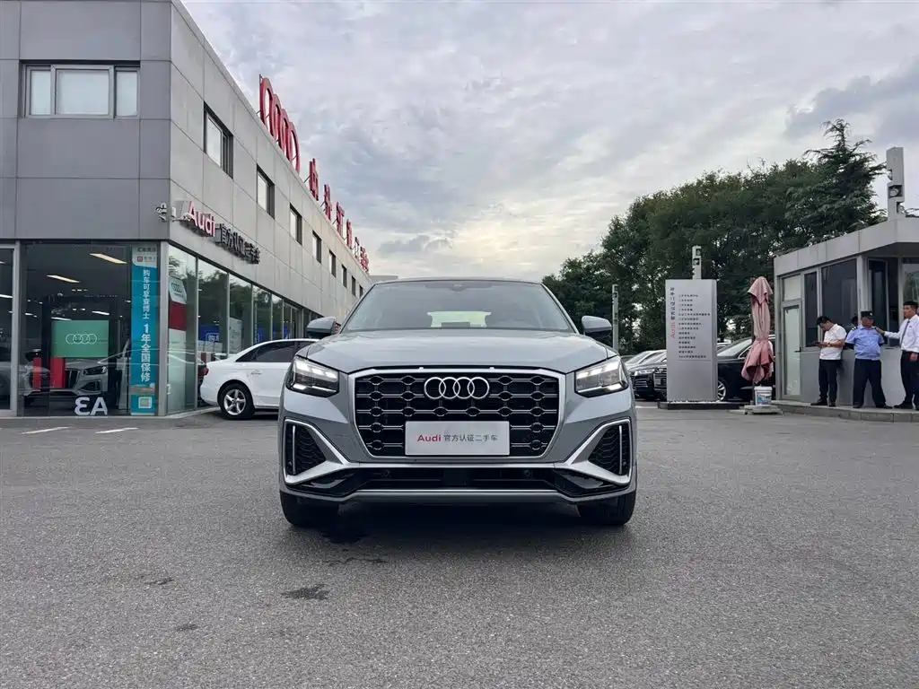Audi Q2 L Facelift 35 TFSI Fashion Dynamic