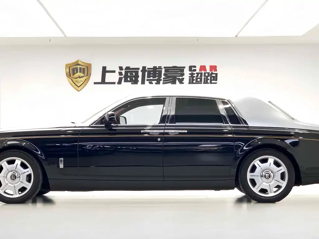 Phantom 6.7 L Standard