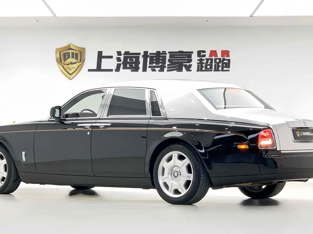 Phantom 6.7 L Standard