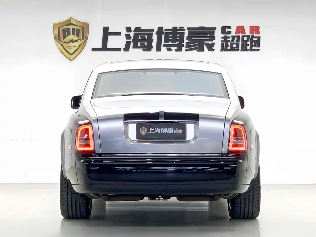Phantom 6.7 L Standard