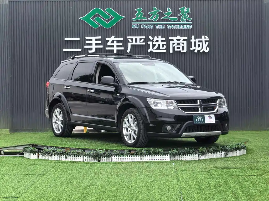 Journey 2.4 L 2 WD Premium Style