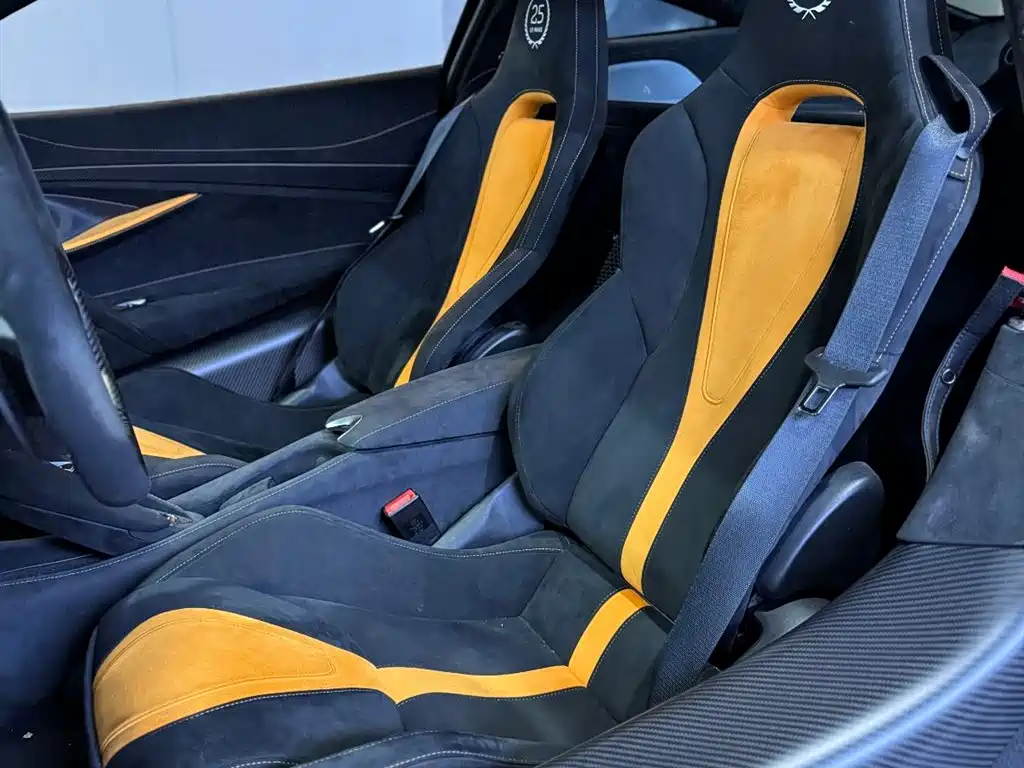 McLaren 720 S 4.0 T Coupe