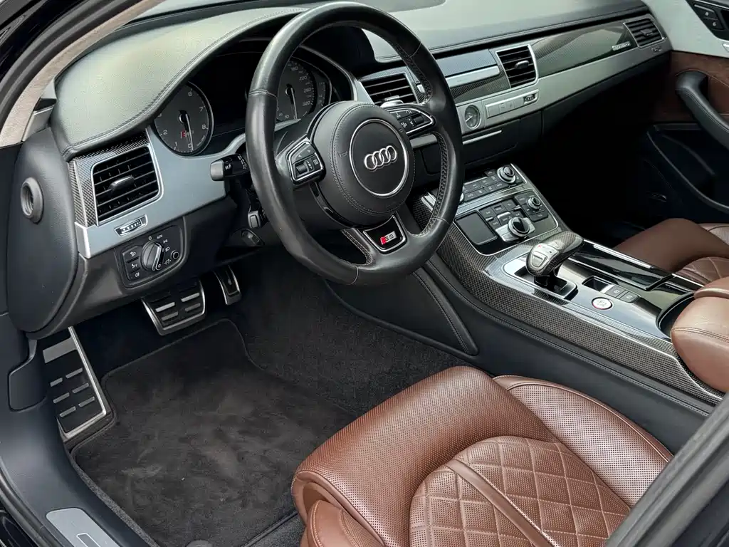 Audi S8 S8 4.0 TFSI quattro