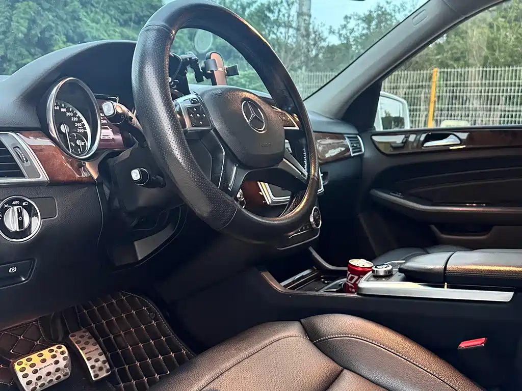 Mercedes-Benz M-Class ML 400 4 MATIC Dynamic